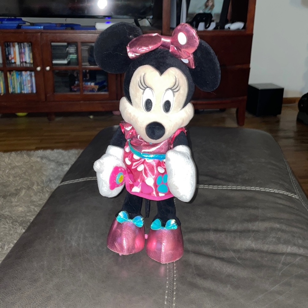 Talking Minnie